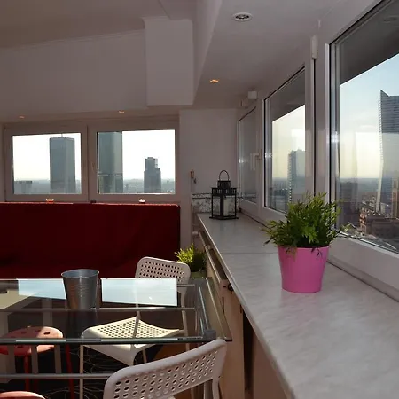 23 Floor View *